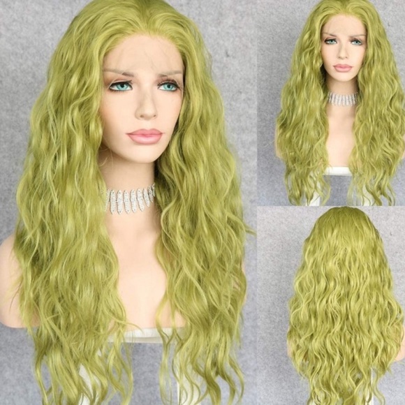 22 Light Green Natural Wavy Wig NEW